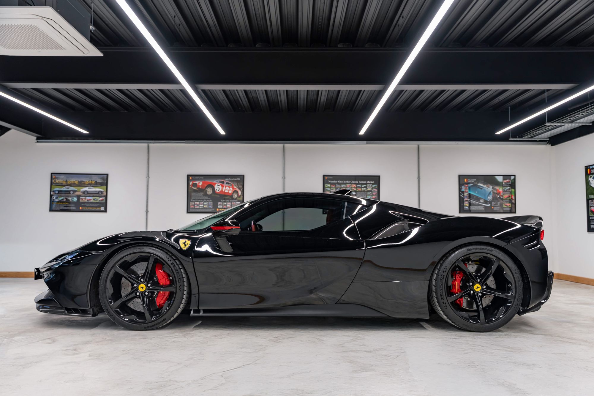 2021 Ferrari SF90 Stradale
