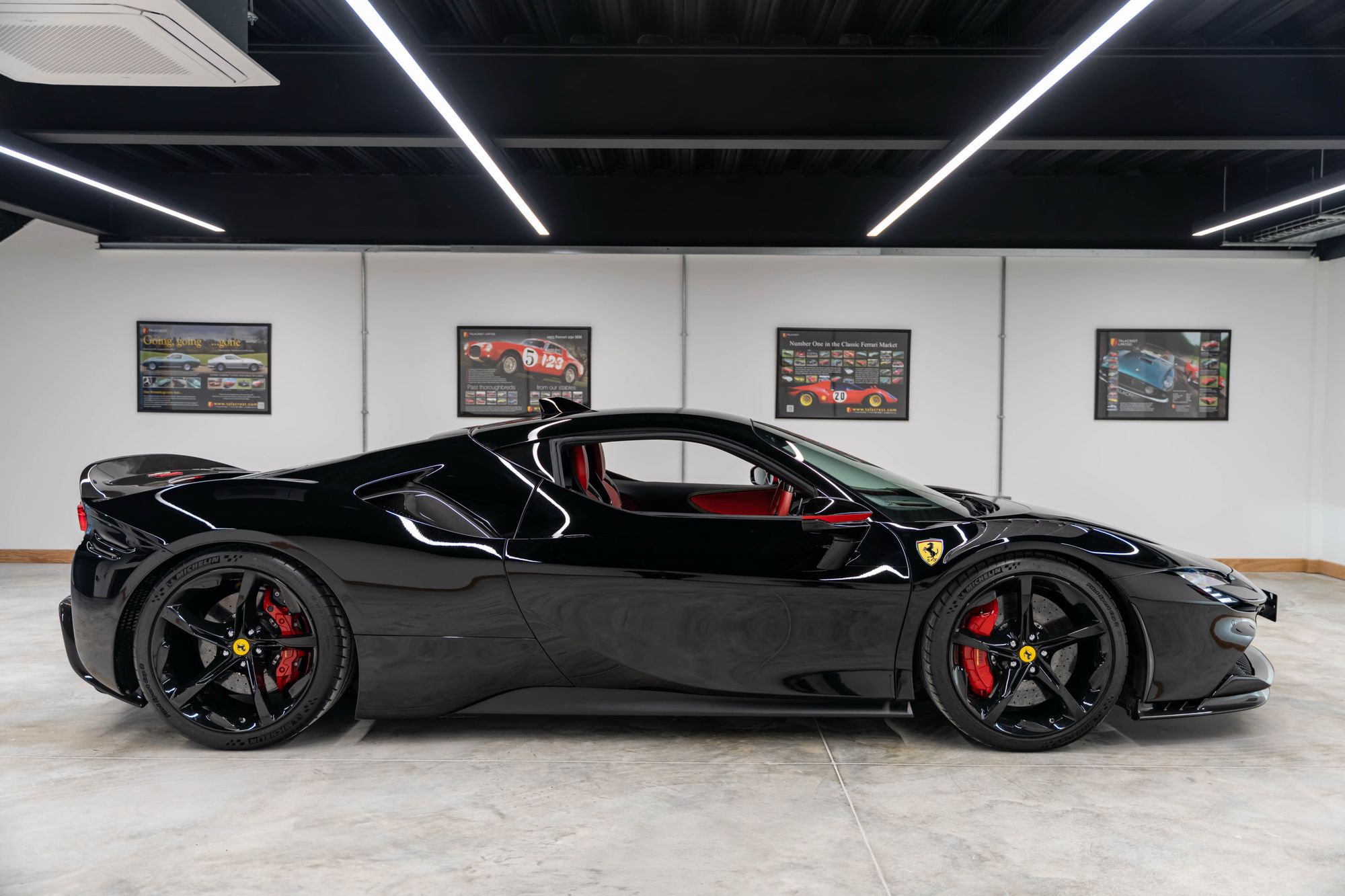 2021 Ferrari SF90 Stradale