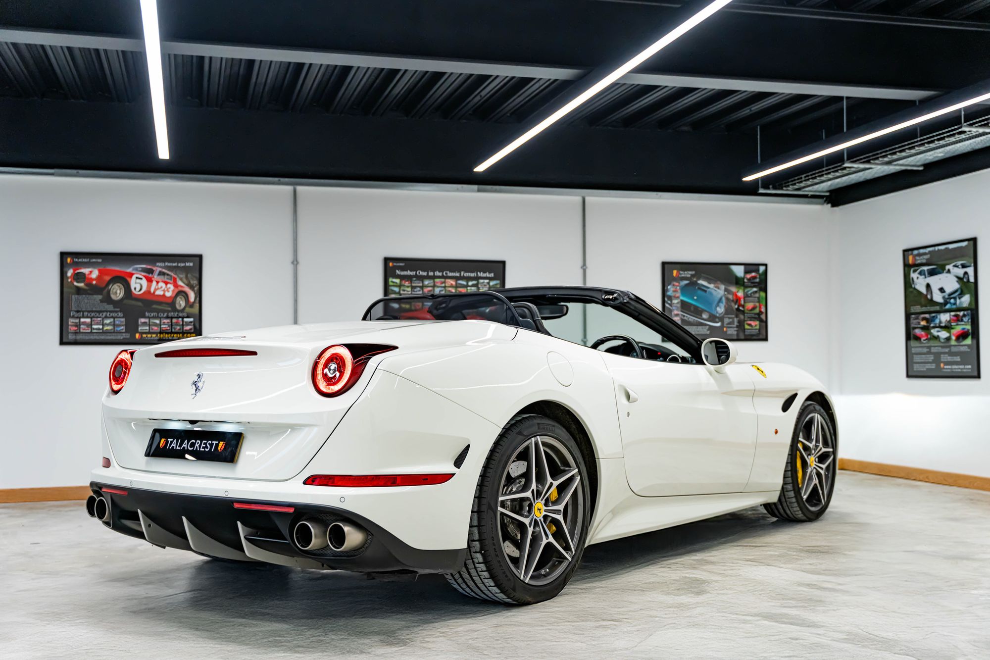 2015 Ferrari California T