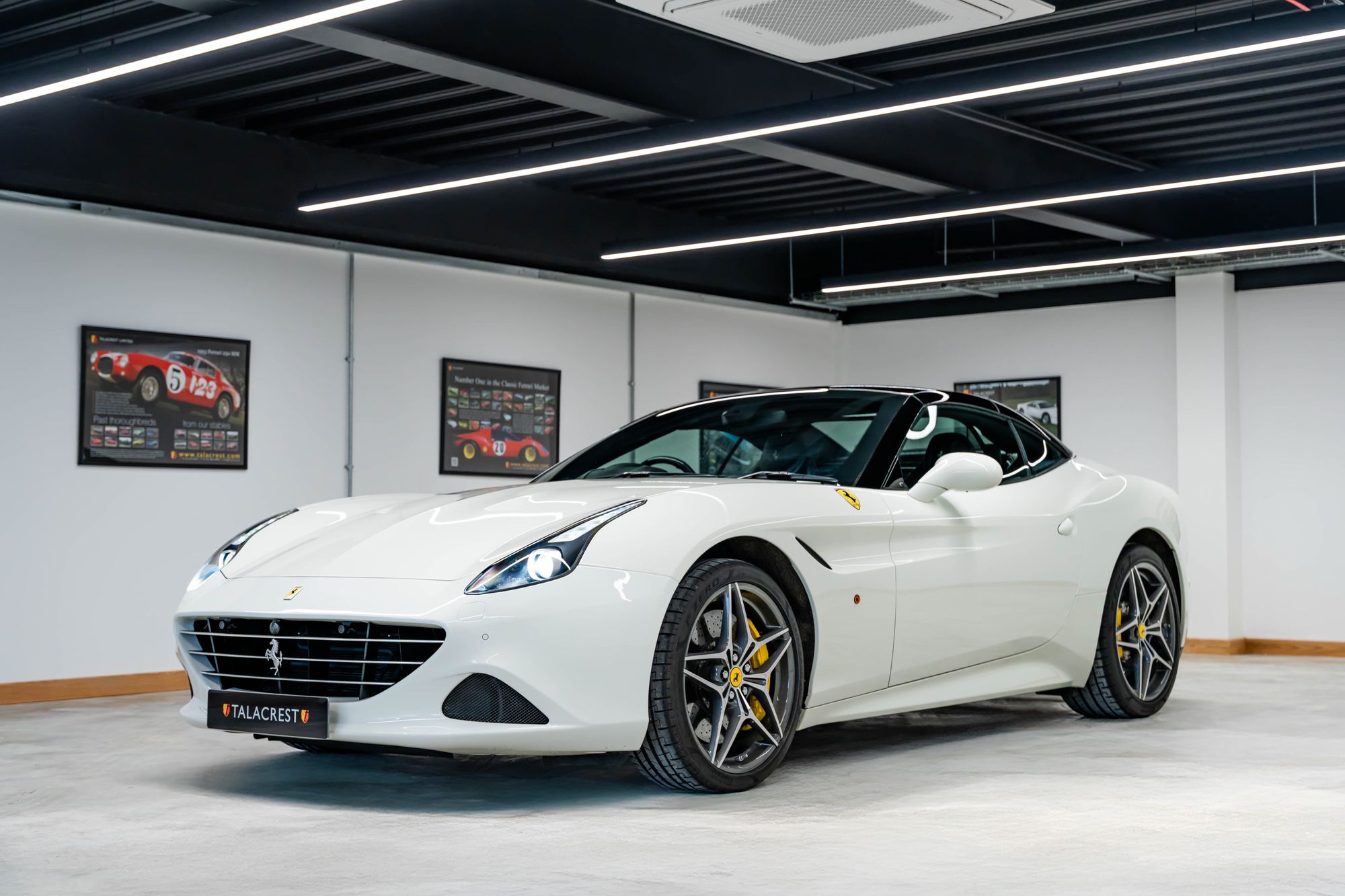 2015 Ferrari California T