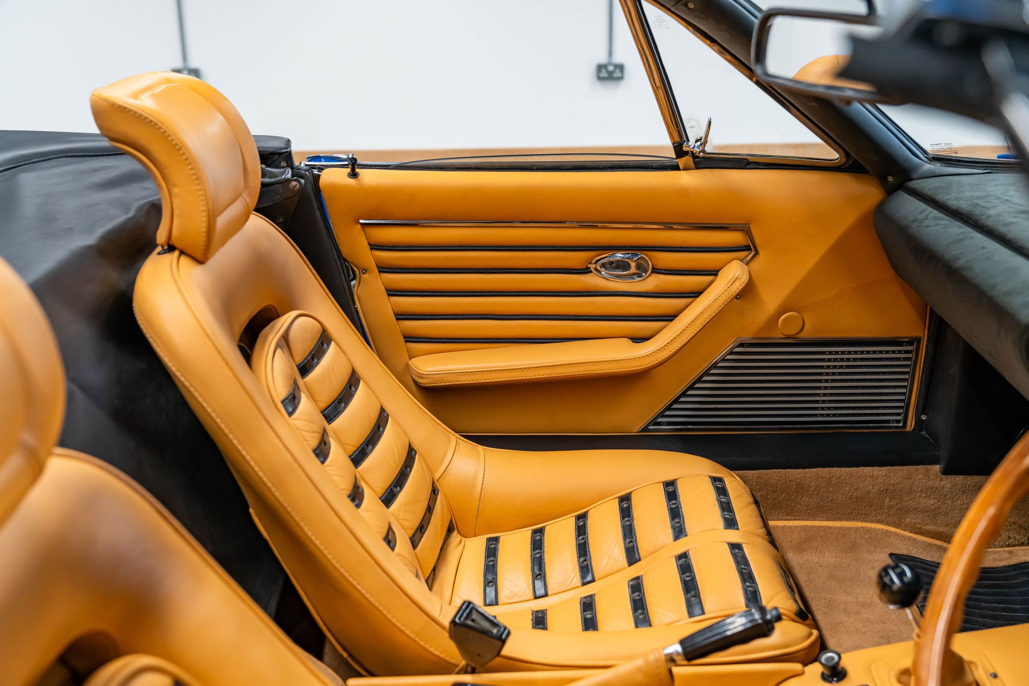 1973 Ferrari 365GTB/4 Spyder - Exceptional Moto Technique conversion