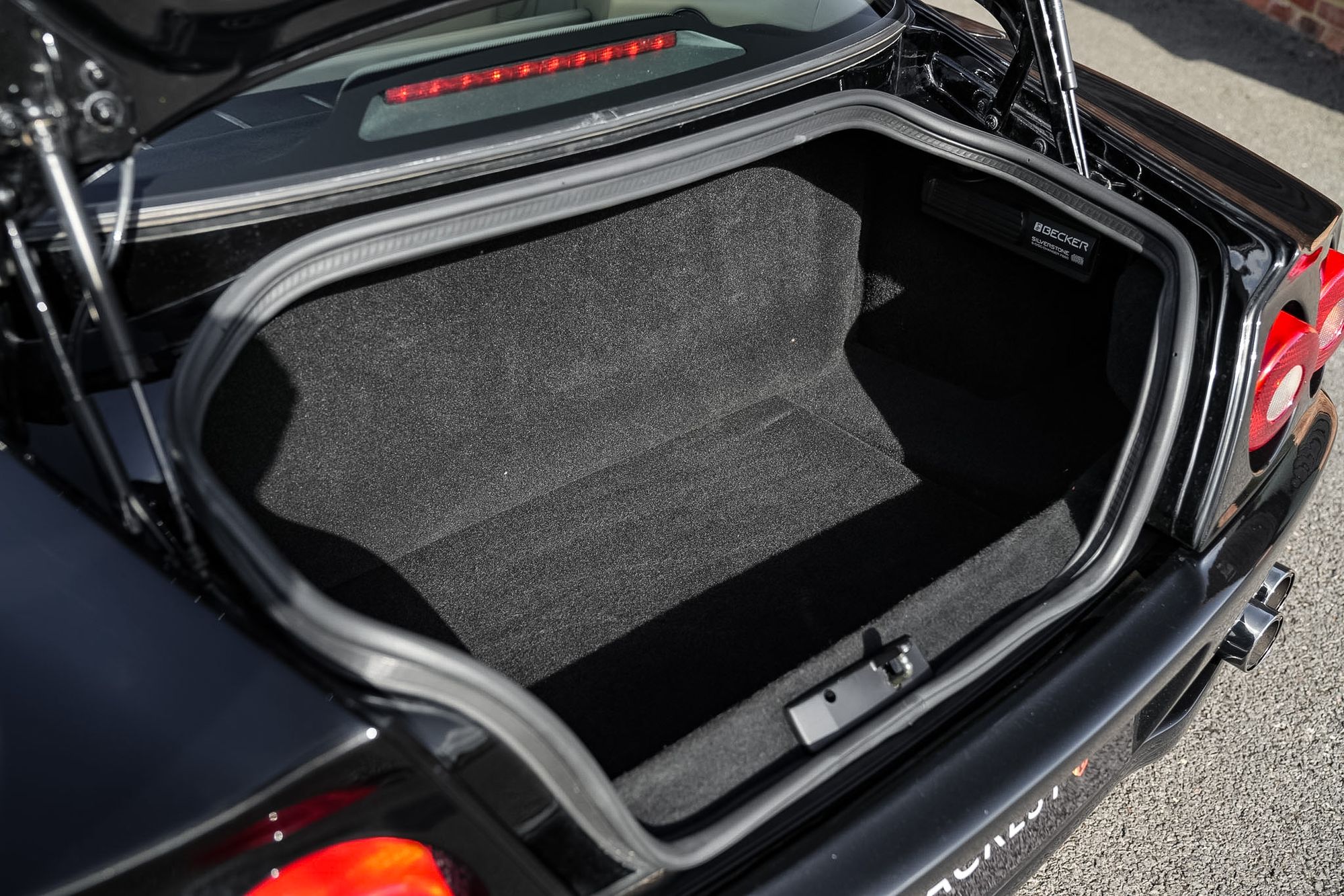 2005 Ferrari 575M Maranello - Fiorano Handling Pack example