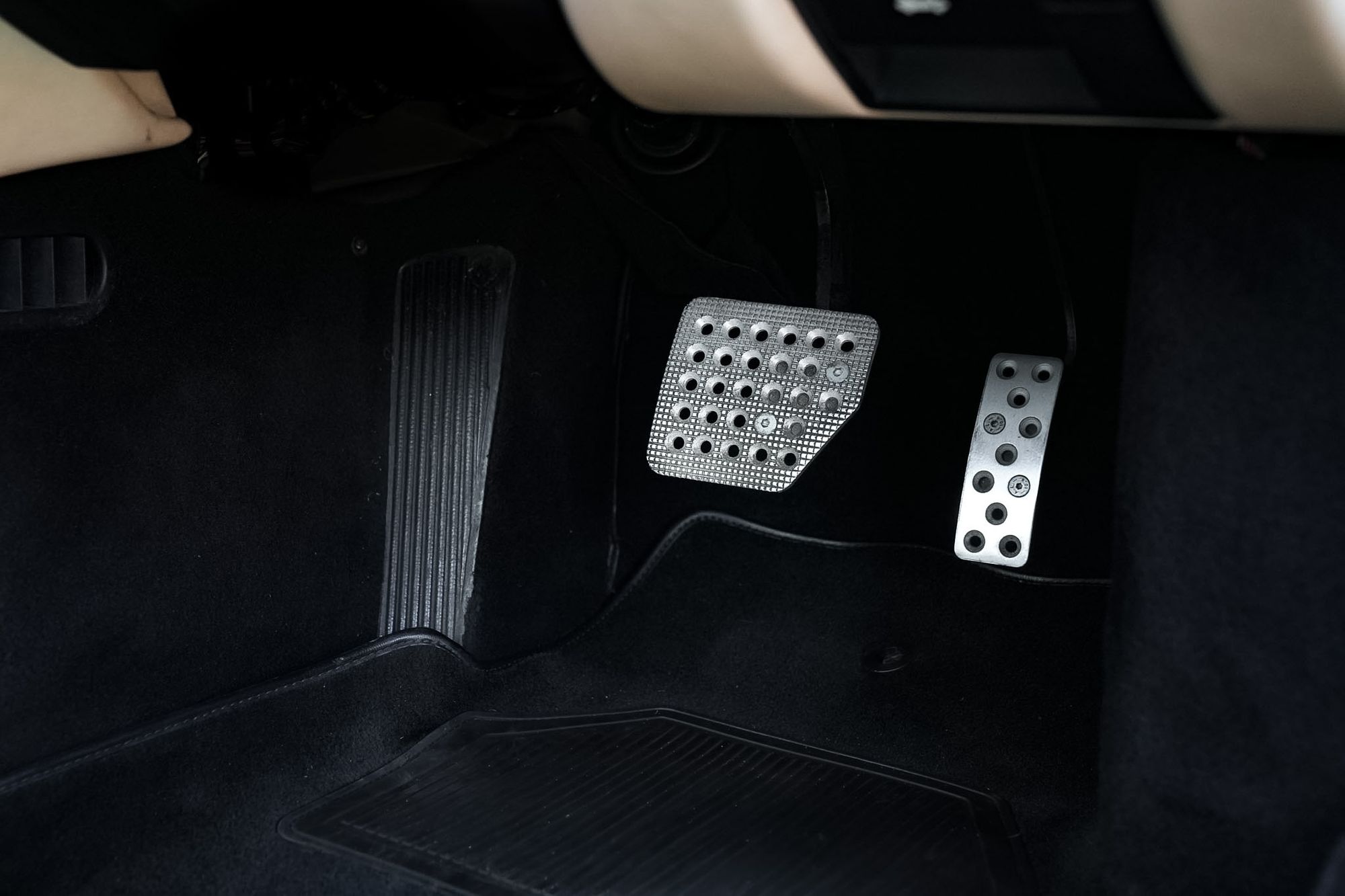 2005 Ferrari 575M Maranello - Fiorano Handling Pack example